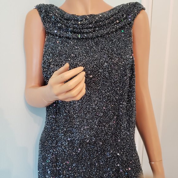 NWOT RIAZEE BOUTIQUE Stunning heavily beaded, fully lined Formal Dress. - Picture 8 of 17